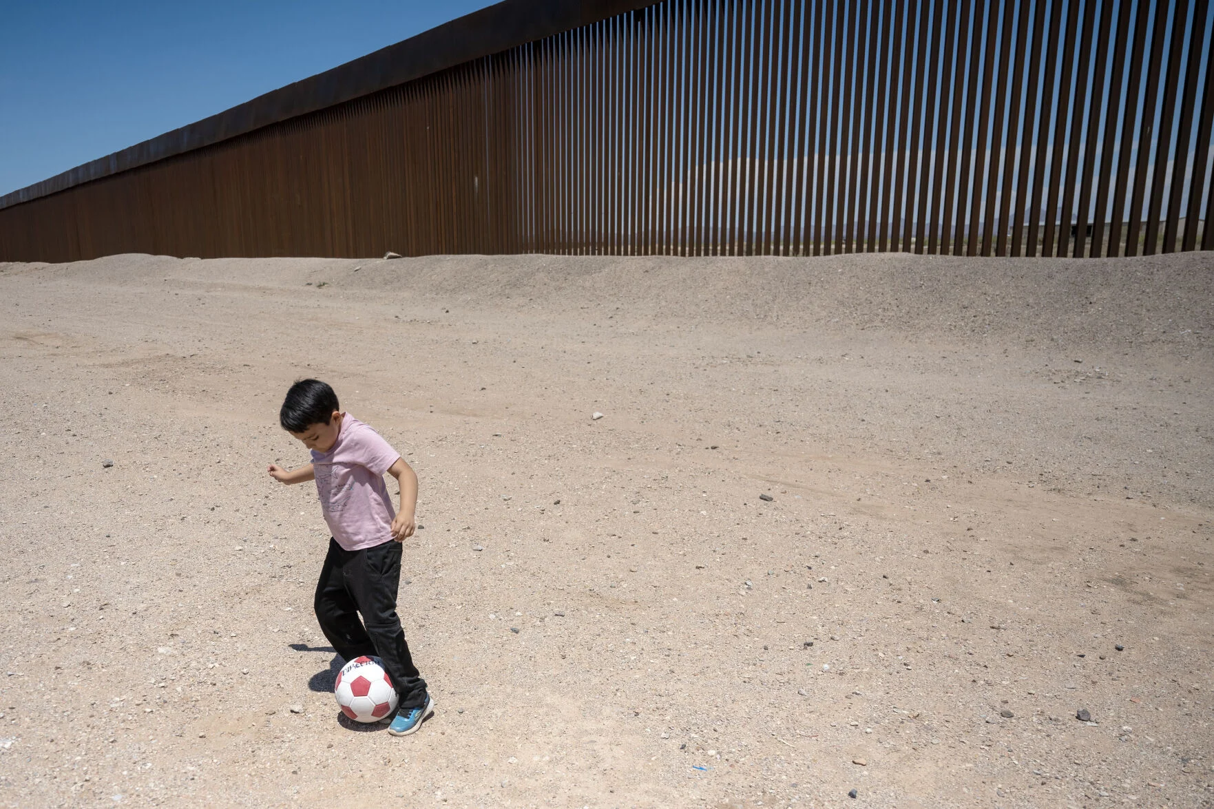 Trump administration says it’s waiving New Mexico water law to keep using disputed wells for border wall